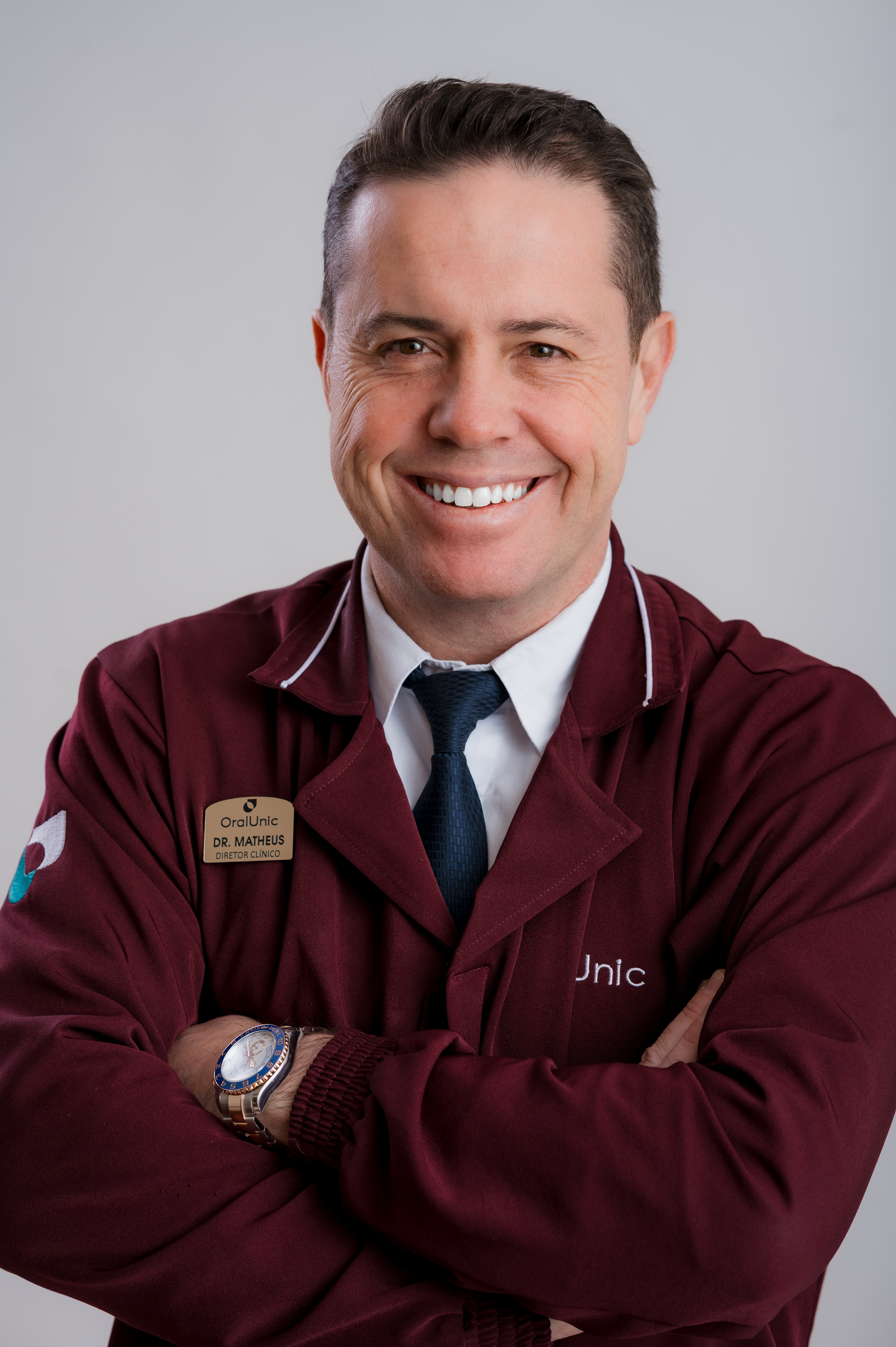 Dr. Matheus Francischini
